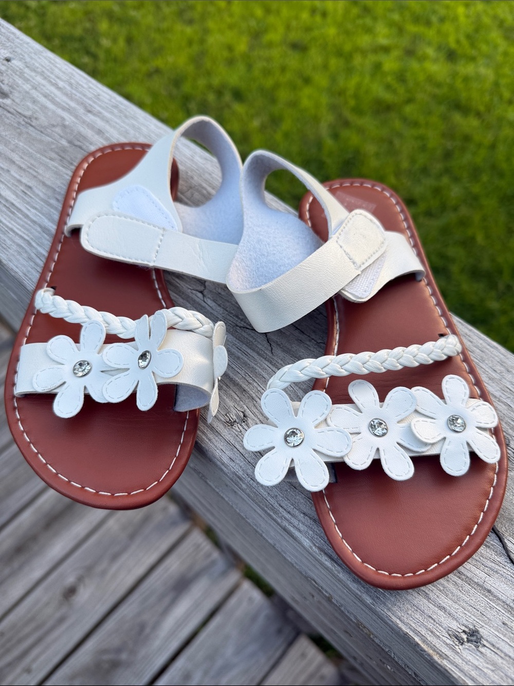 SHEIN White Daisy Braided Strap Girls Sandals